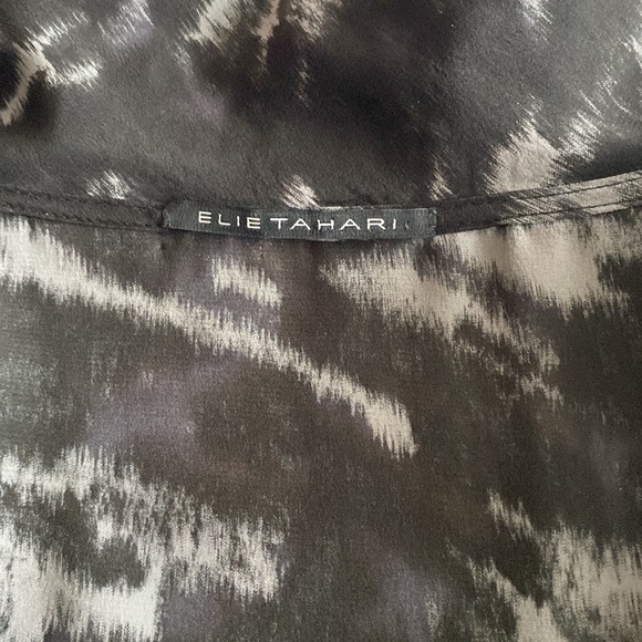 Elie Tahari Printed 100% Silk Sleeveless Top - Picture 3 of 7